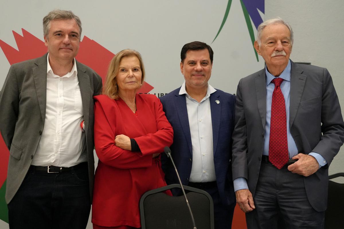 Xavi Ayén, Carme Riera, José Calafell i Eduardo Mendoza, en l'homenatge a Carmen Balcells a la FIL de Guadalajara