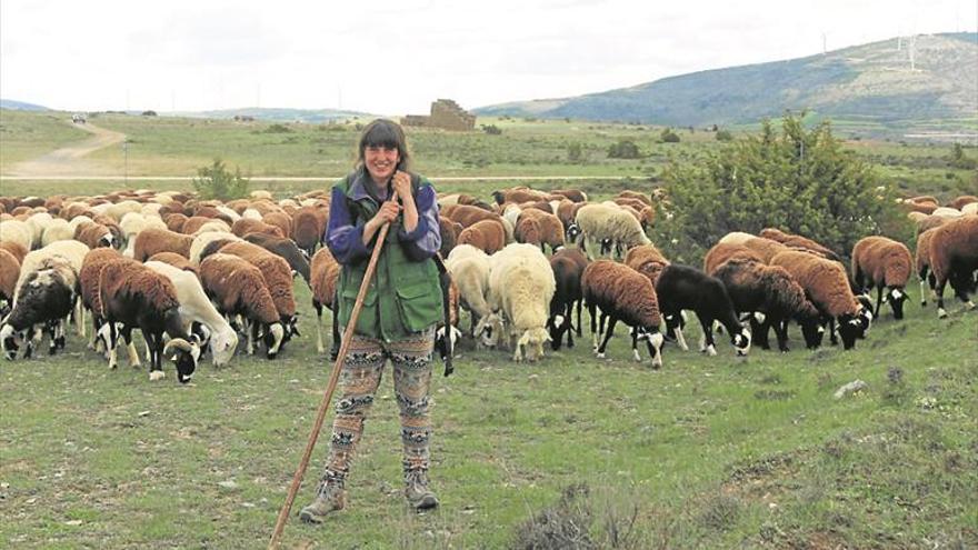 La ocupación femenina en el sector rural solo supone un 18% del total