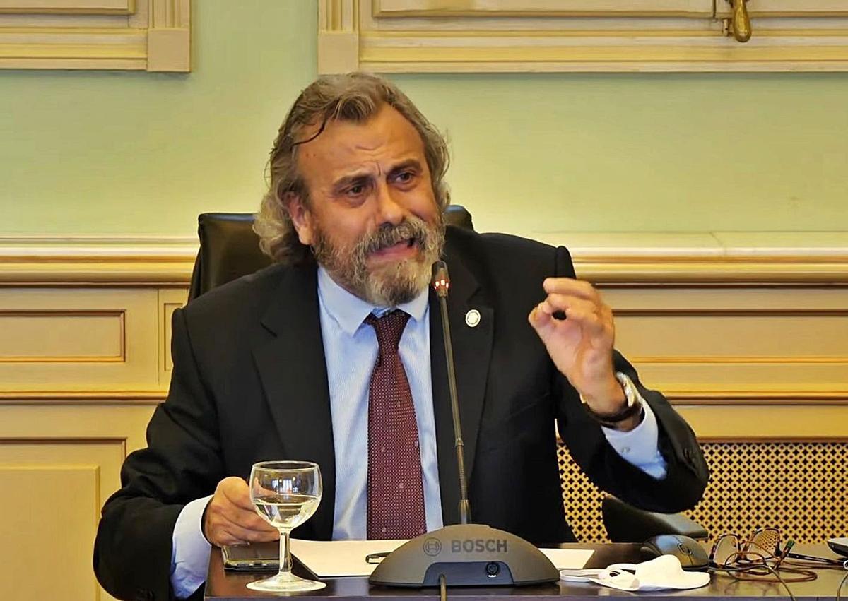 Miguel Lázaro, ayer en la Comisión de Salud del Parlament. | EUROPA PRESS