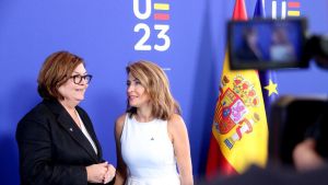 Raquel Sánchez con la comisaria de Transportes Adina Valean.