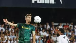 Diego Llorente reflexiona antes del Betis-Real Madrid: "Siempre miramos lo que nos falta y no lo que tenemos"