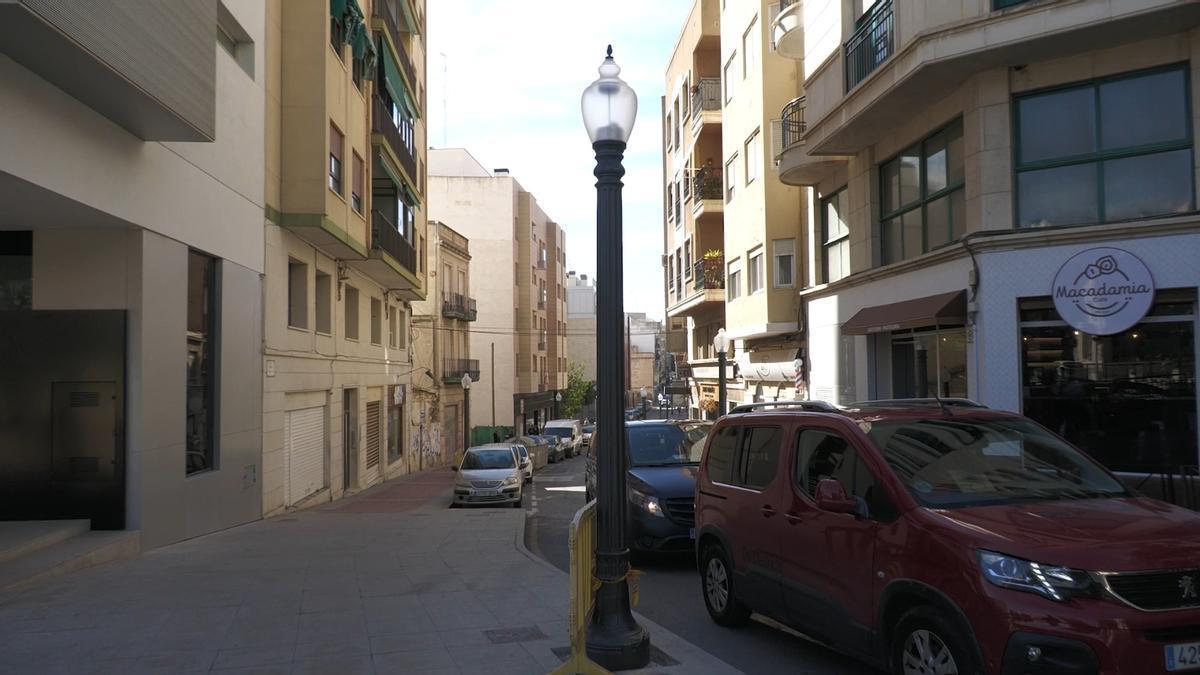 Nuevas farolas en la calle Santa Ana de Elche