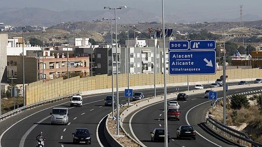 Tramo de la autovía de circunvalación a su paso por Villafranqueza.