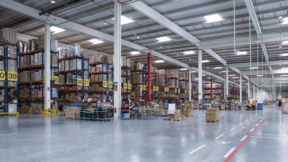 Magatzem habilitat per la recollida de productes
