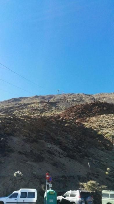 Dos cabinas del Teleférico del Teide se quedan bloqueadas