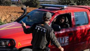 Efectius de l’UME i agents rurals es reuneixen a Torreferrussa. | ZOWY VOETEN