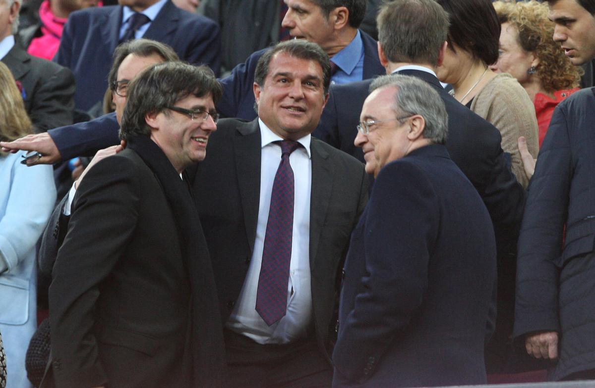 Puigdemont, Laporta y Florentino, en 2016