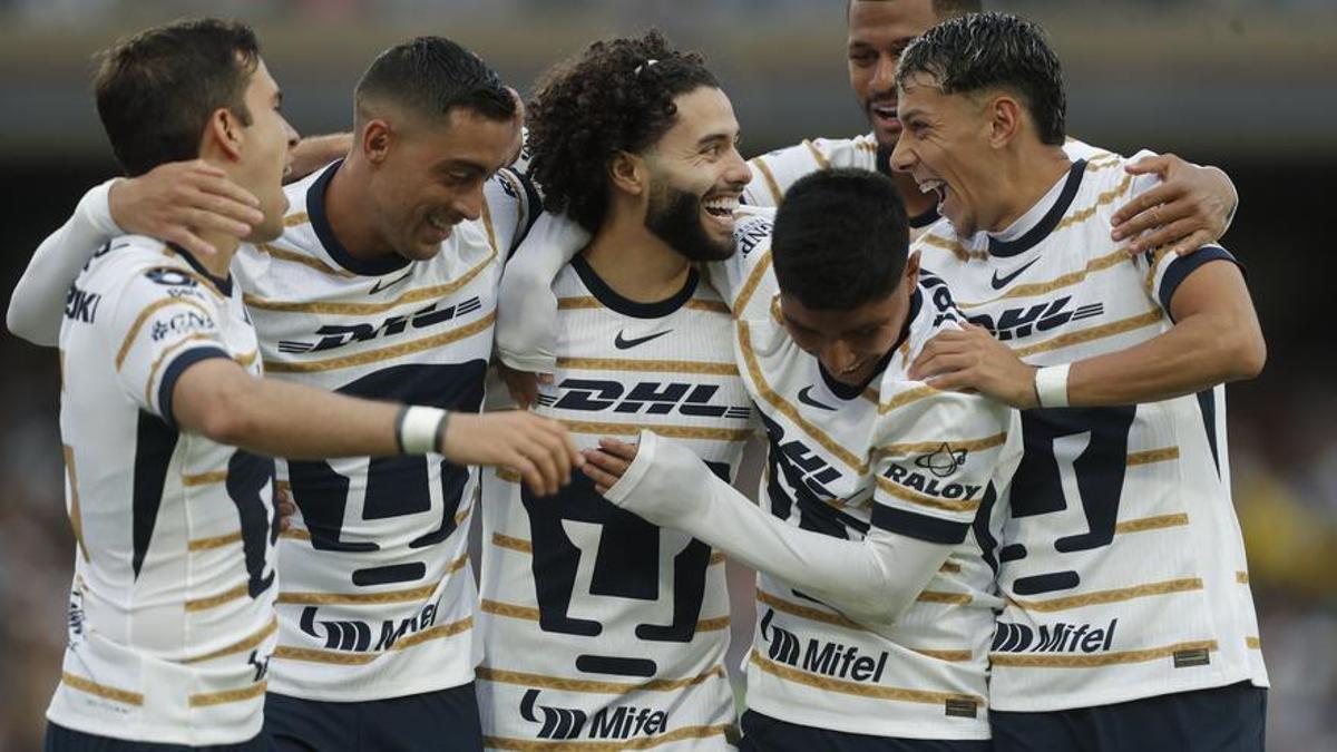 Los Pumas UNAM celebran su victoria