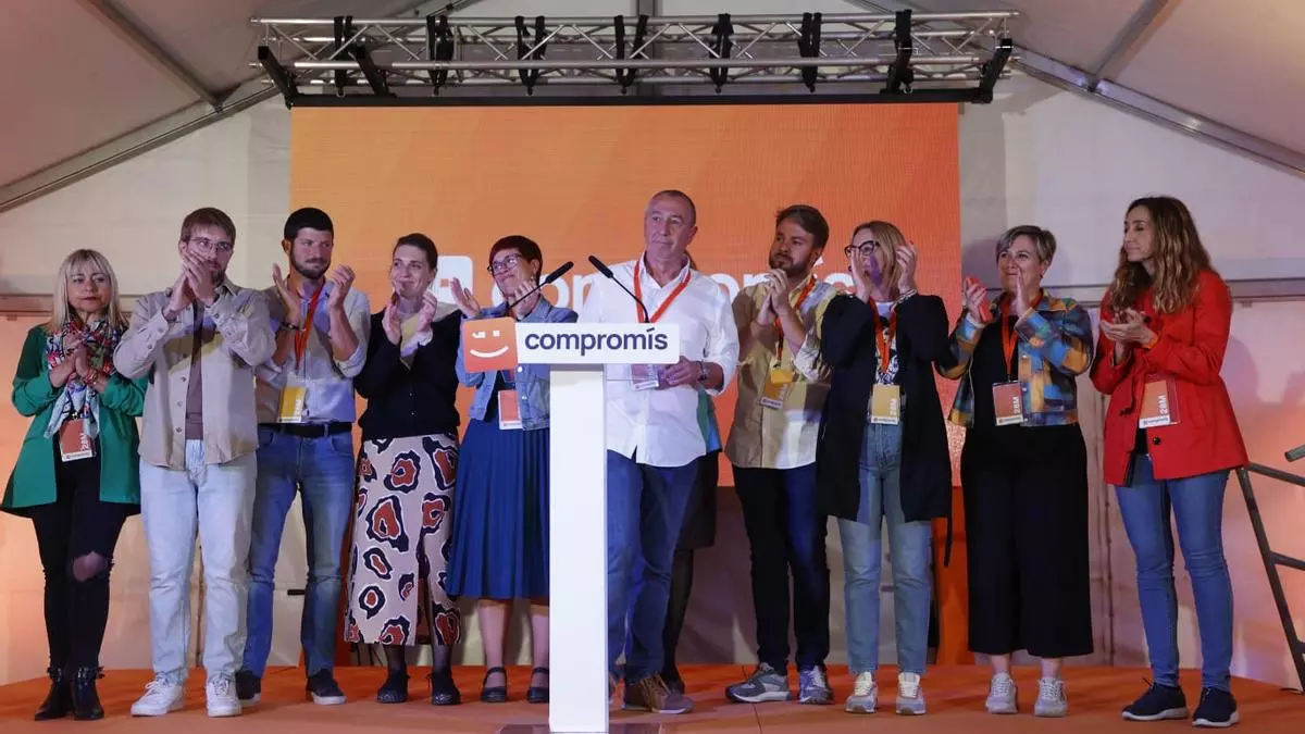 Compromís pierde fuelle aunque se mantiene como tercera fuerza