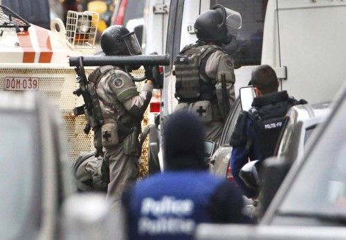 Belgian police stage raid in Brussels suburb of Molenbeek