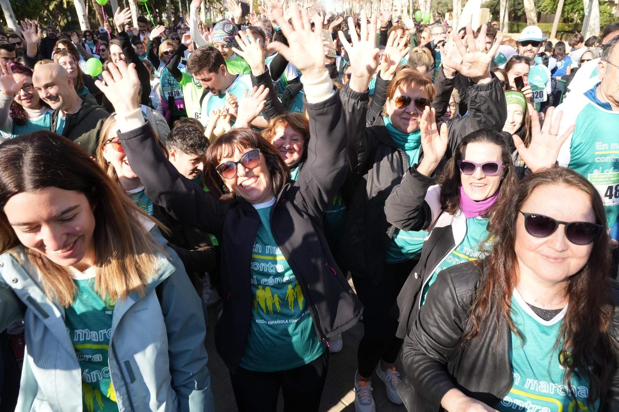 Galería I Búscate en nuestra macrogalería de fotos de la Marcha Contra el Cáncer de Castelló