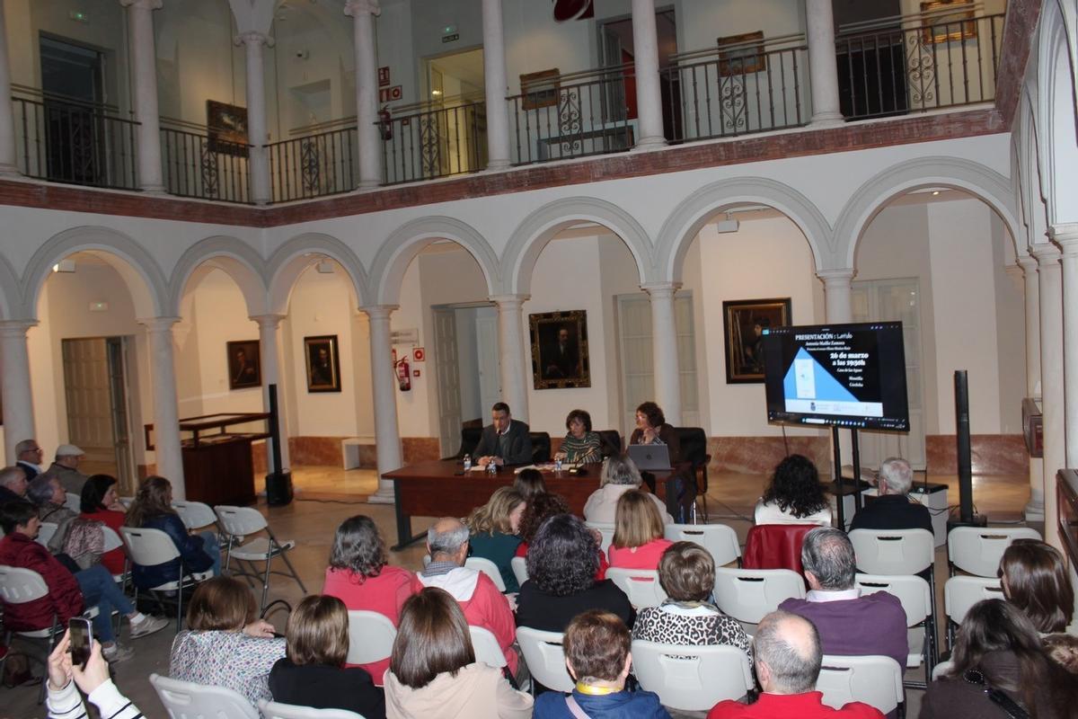 Presentación de 'Latido' en la Casa de las Aguas de Montilla.