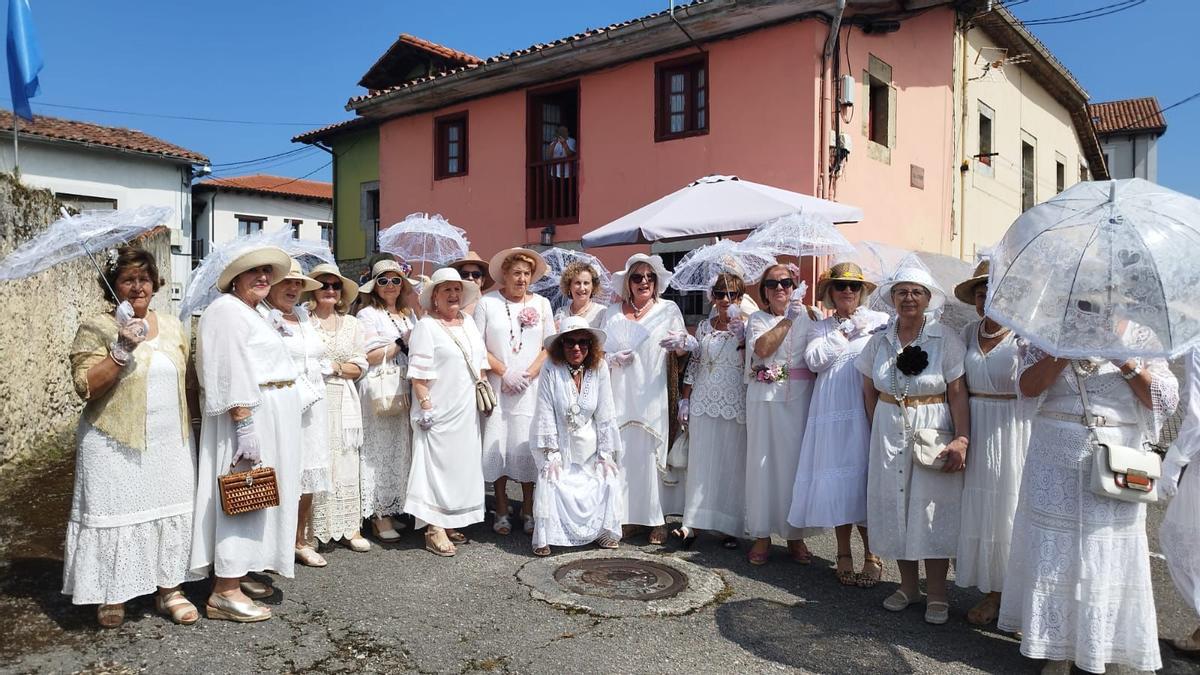 FERIA INDIANOS COLOMBRES La feria en la que todos van de punta