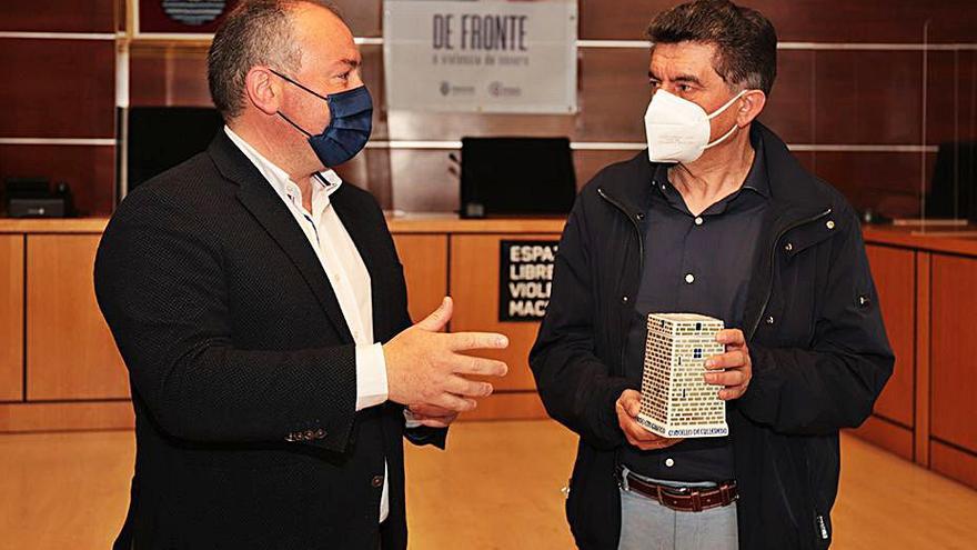 Culleredo reconoce veinte años de trabajo de Dismacor  | LA OPINIÓN