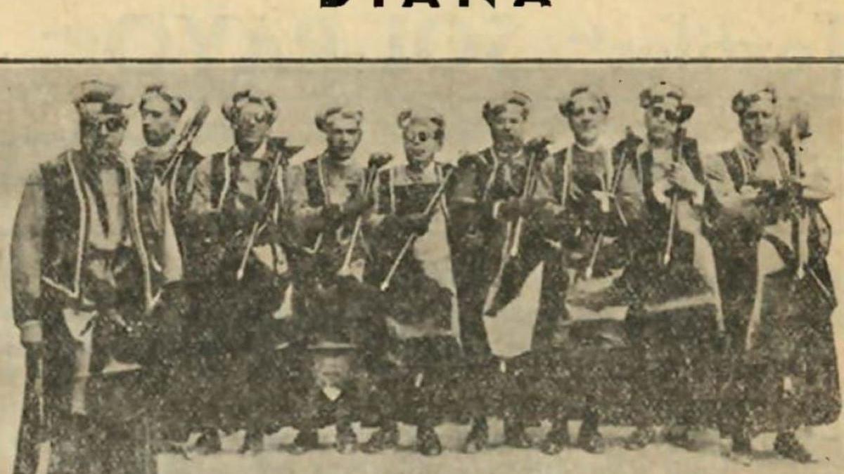 Una imagen de los Moros y Cristianos de la revista donada