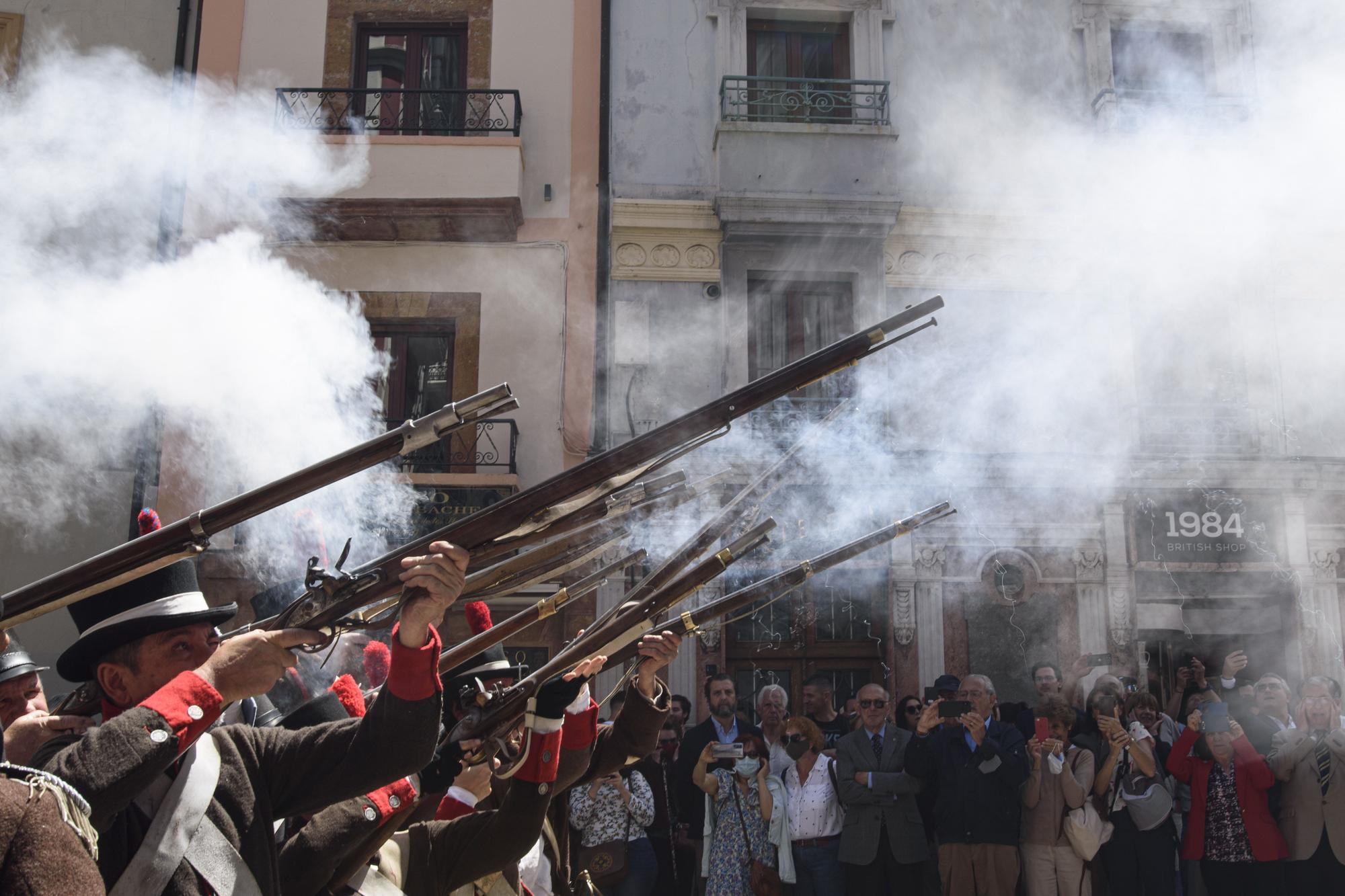 En imágenes: así fue la recreación en Oviedo de la revolución asturiana contra los franceses