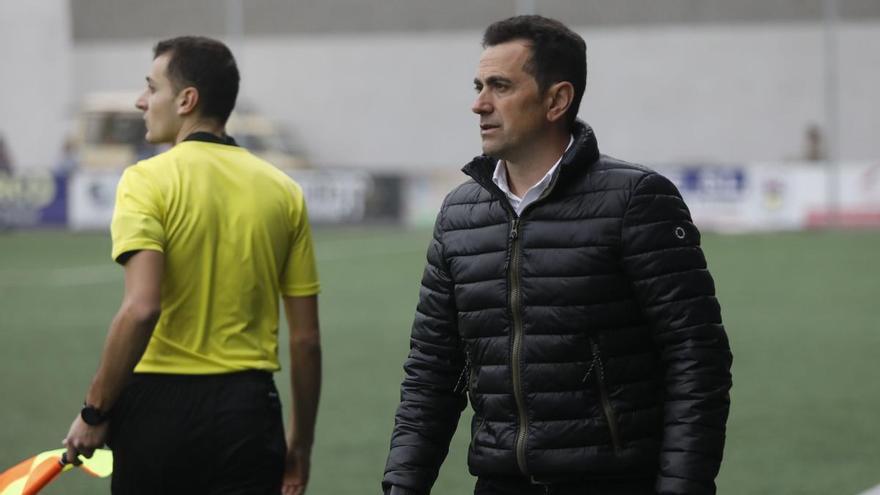 Dani Mori será el entrenador del Sporting B y tendrá a Samuel Baños como su segundo