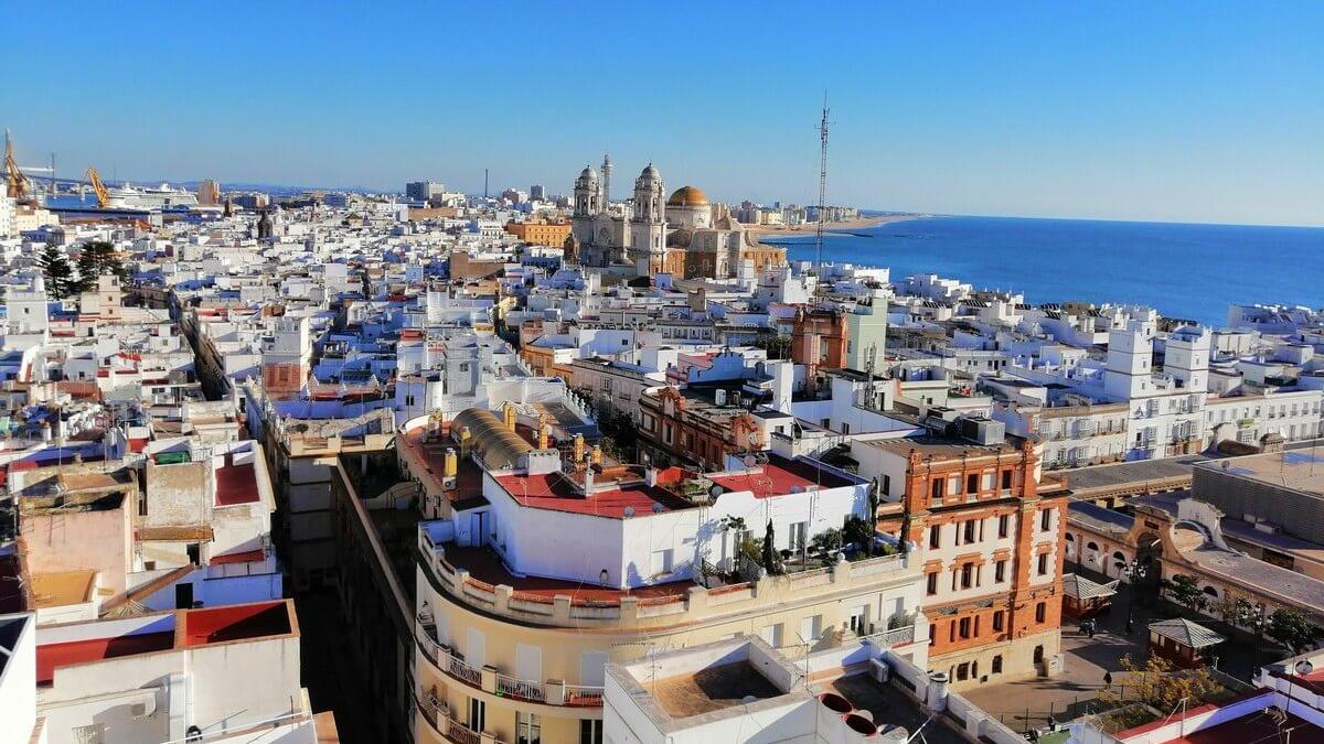 The Sun recomienda esta ciudad de España por su gastronomía y por su tranquilidad