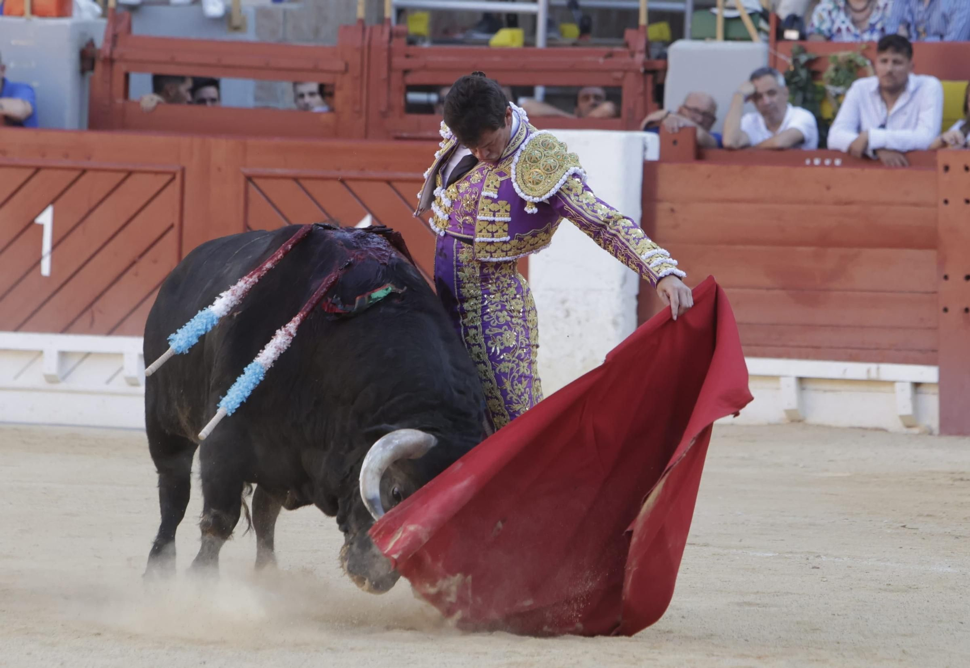 La corrida con el sello más alicantino de la Feria de Hogueras