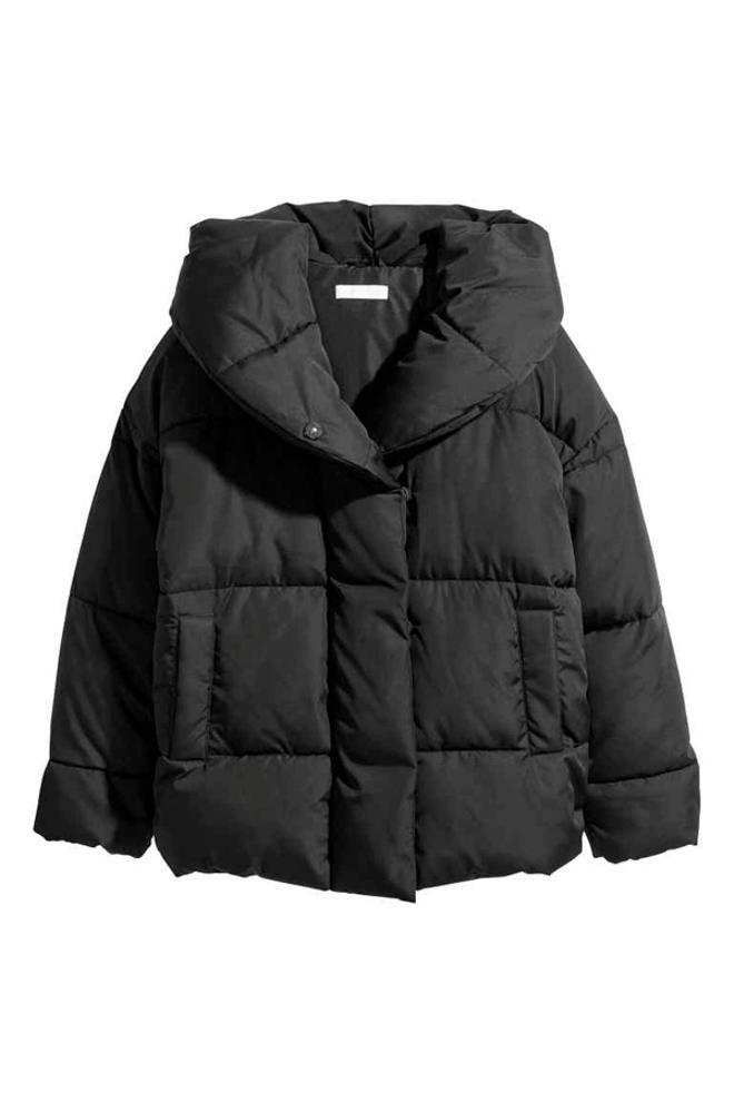Plumas negro, de H&M