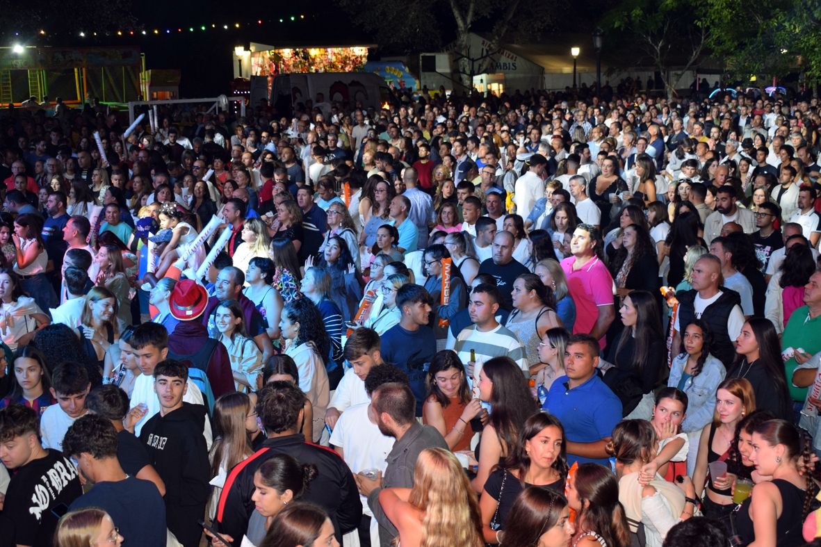 Un momento de la celebración de la fiesta de la caña y la anguila celebrada en Valga.