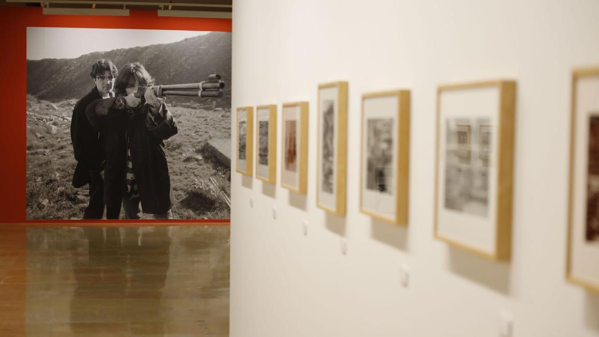 Inauguración de la exposición 'Una vida tras la cámara' de Carlos Saura en La Lonja de Zaragoza