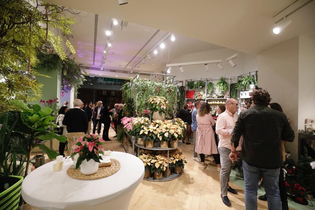 Las fotos de la inauguración de la nueva tienda de jardinería Fronda en el Palacio Avenida de Palma