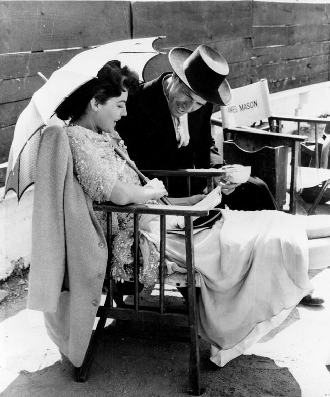 Ava Gardner y el torero Mario Cabre, en España