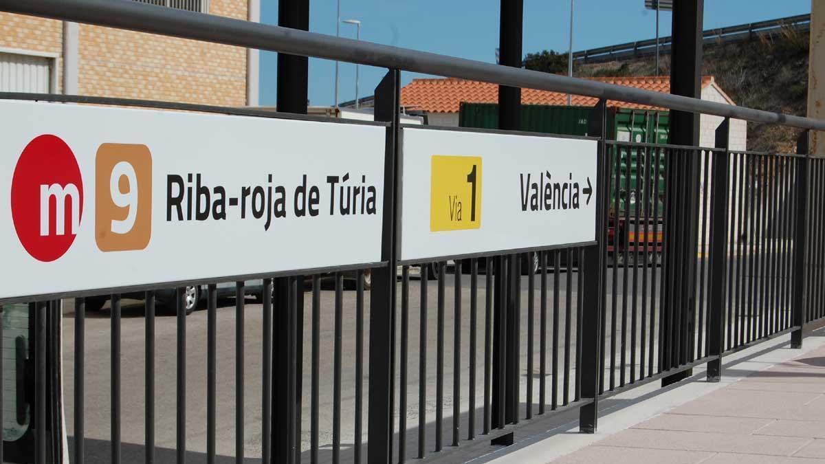 Estación del metro de Riba-roja de Túria.