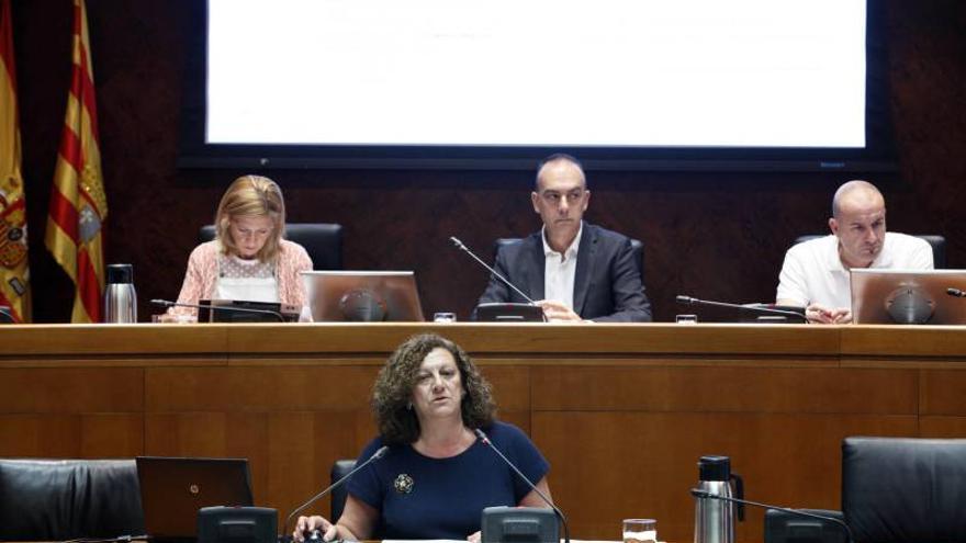 Las Cortes reclaman un estudio antes de trasladar el Registro Civil