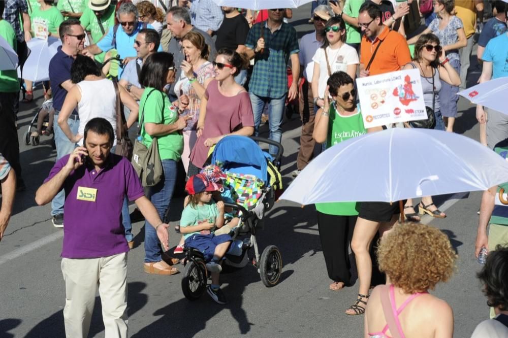 La protesta de educación en Murcia, en imágenes