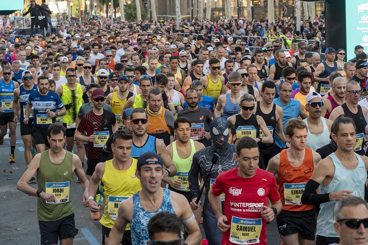 Así ha sido la Media Maratón de Barcelona 2024. Búscate en las fotos