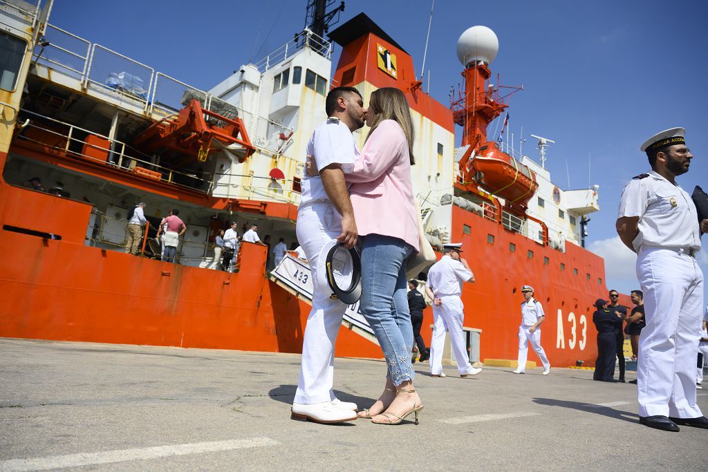 Llegada del buque Hesperides a Cartagena