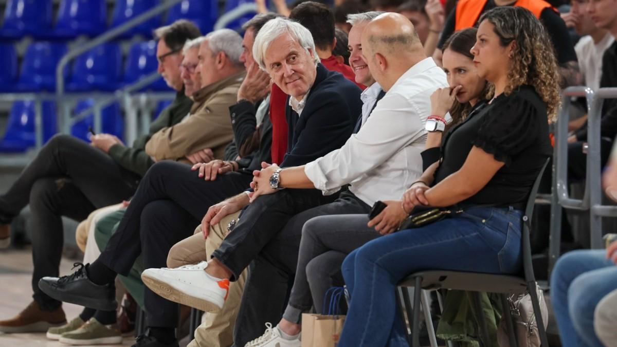 Part of the Barça board did not want to miss the classic at the Palau