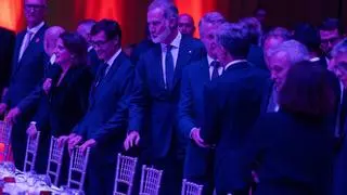 Felipe VI busca restañar heridas con su visita a Montserrat y Badia
