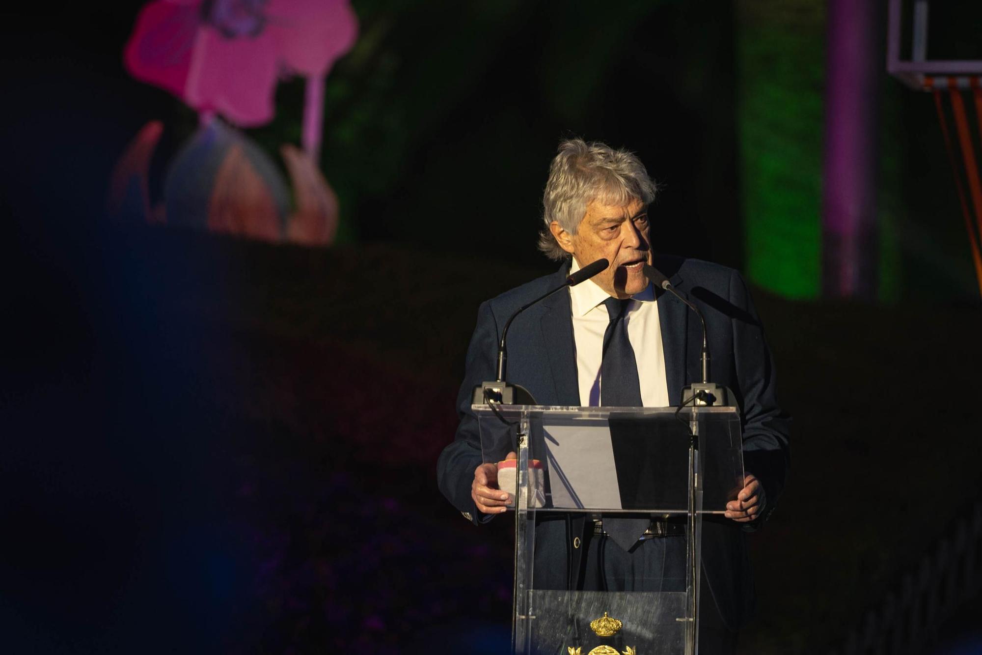 Caco Senante pronuncia el pregón de las Fiestas de Mayo