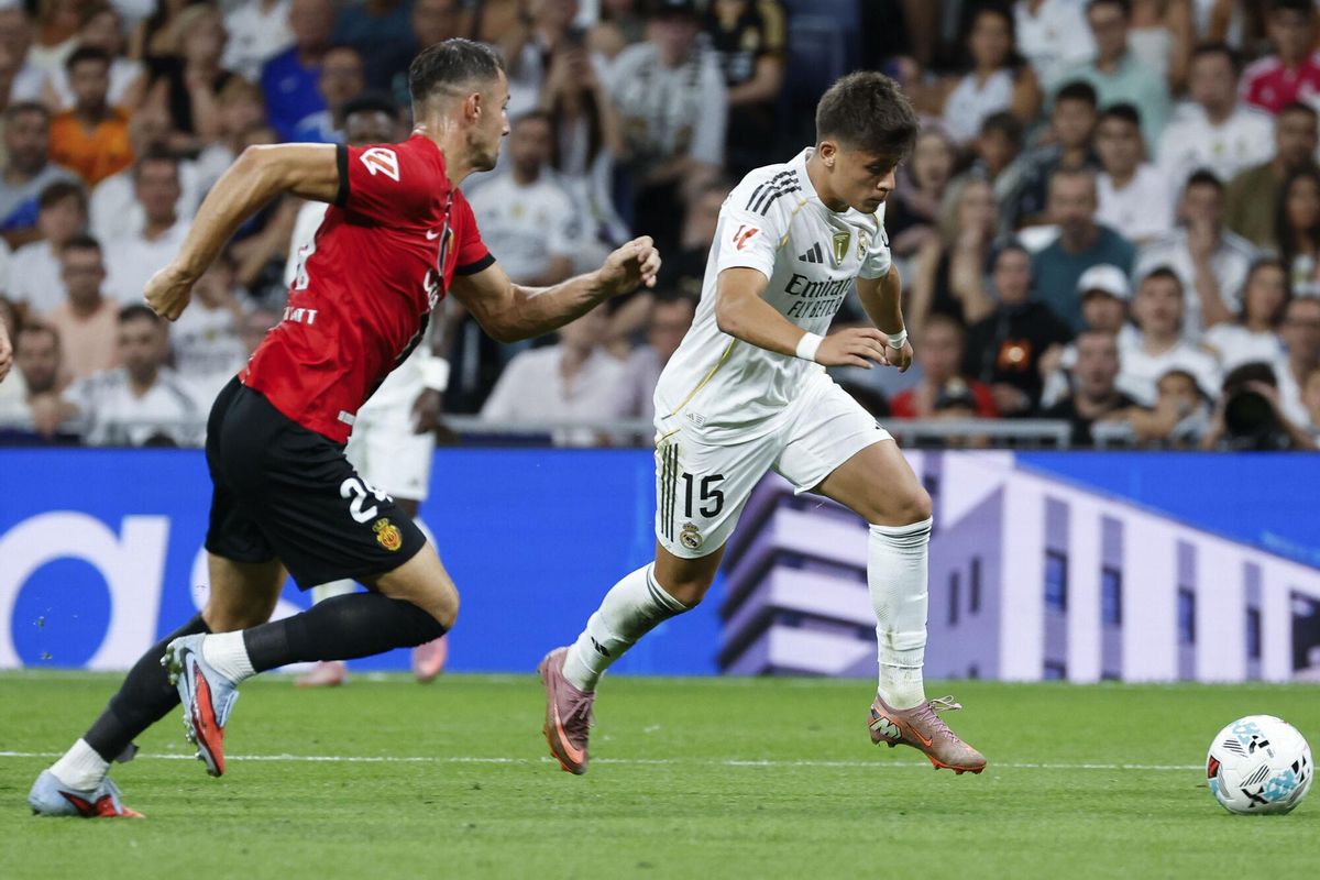 Tres gols anul·lats en la remuntada d’un Reial Madrid gris Tres gols anul·lats en la remuntada d’un Reial Madrid gris