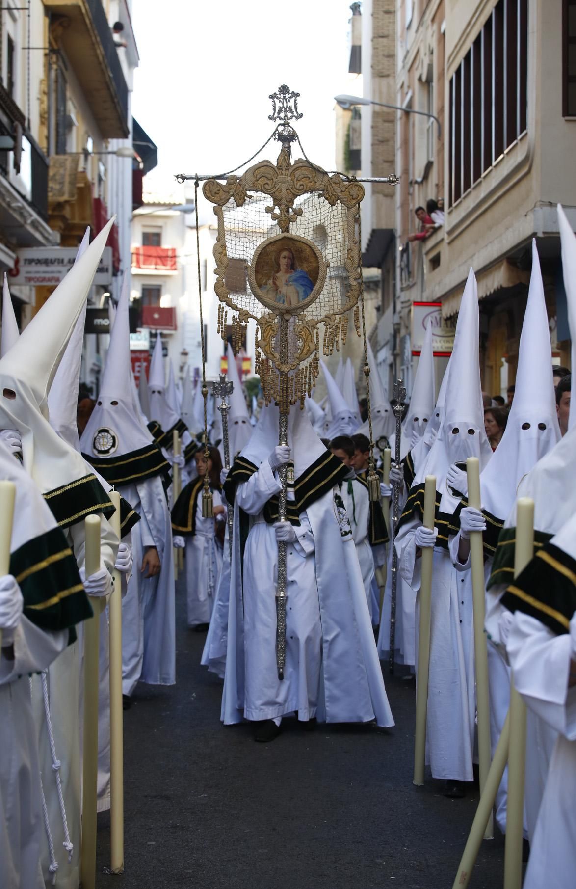 La hermandad de la Paz ha enseñado a Córdoba el volumen de su devoción y fe