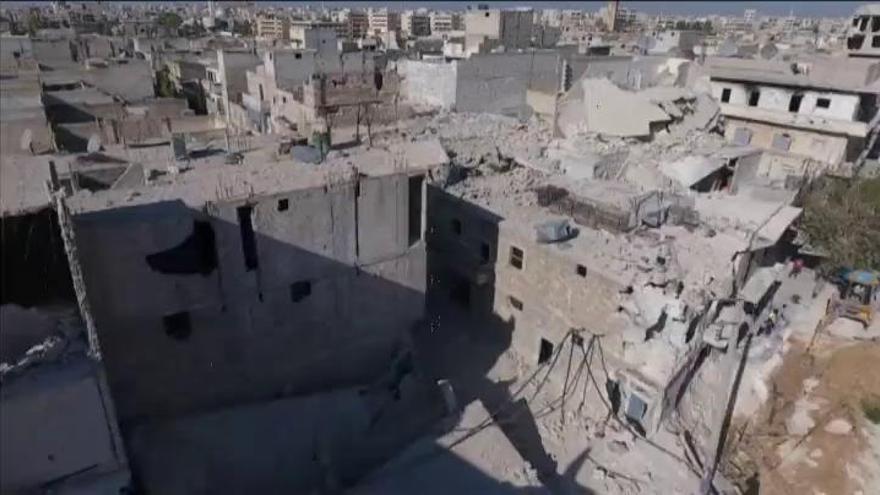 Un dron muestra la destrucción de la ciudad siria de Alepo