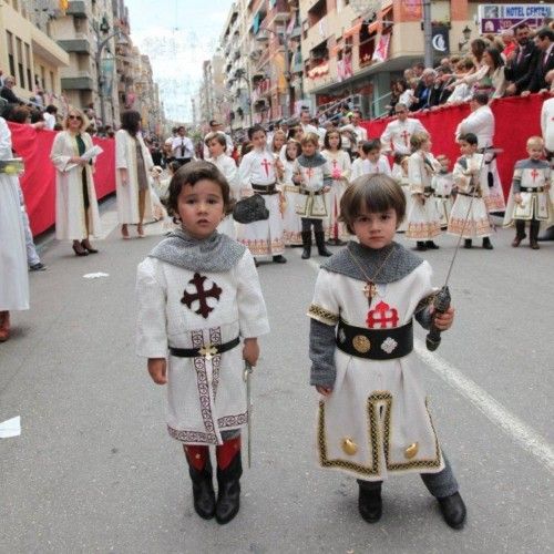 Bando cristiano infantil en Caravaca de la Cruz