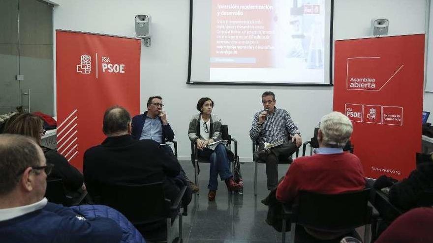 El PSOE critica la &quot;incapacidad&quot; de IU de negociar un presupuesto para este año