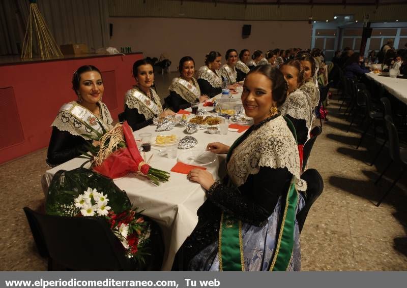 GALERÍA DE FOTOS -- Multitudinario Sopar de Colles