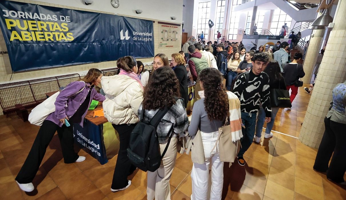 Alissa garay porno communication occasionally proves to be