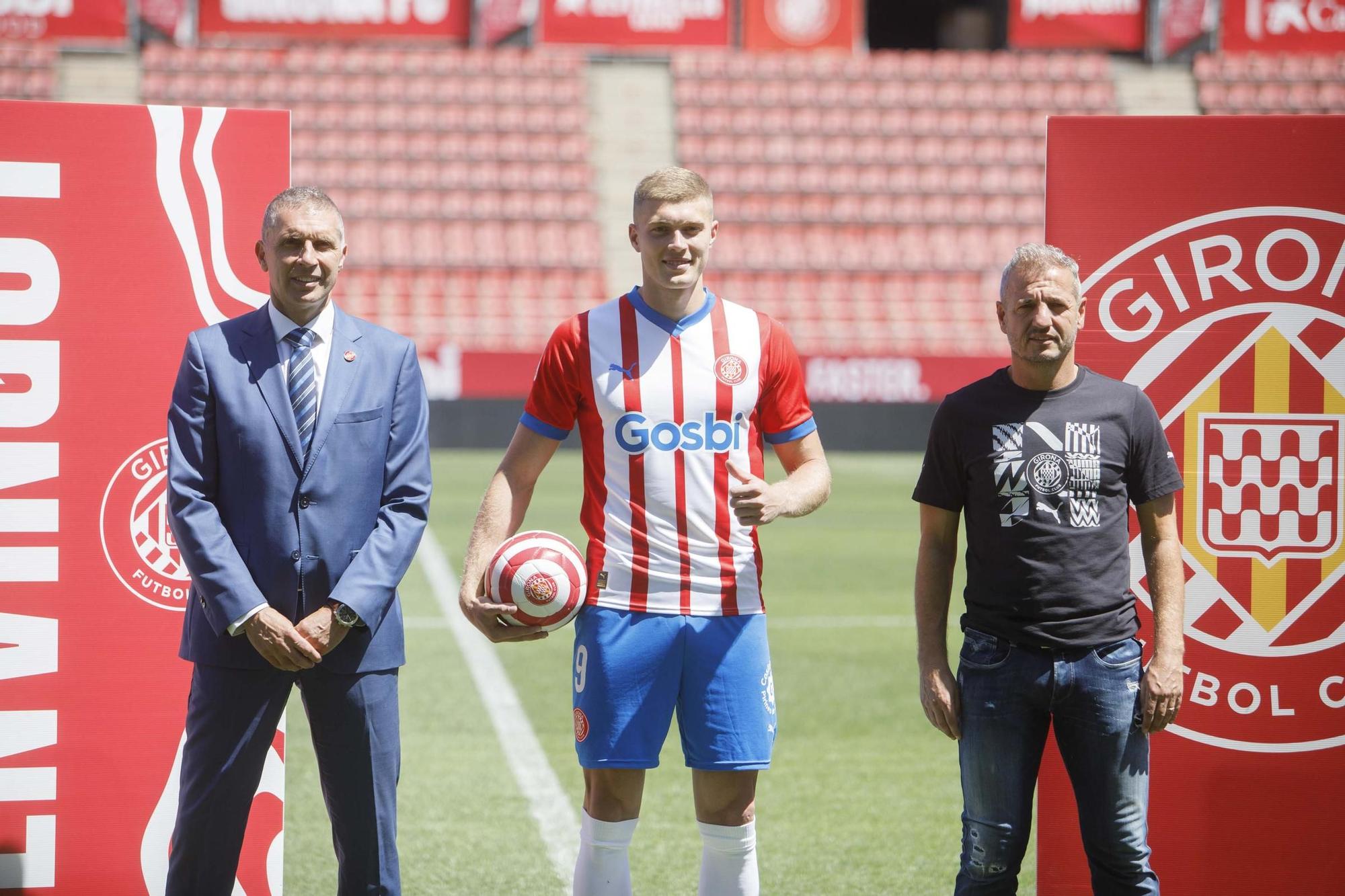 Presentació del nou jugador del Girona FC Artem Dovbyk