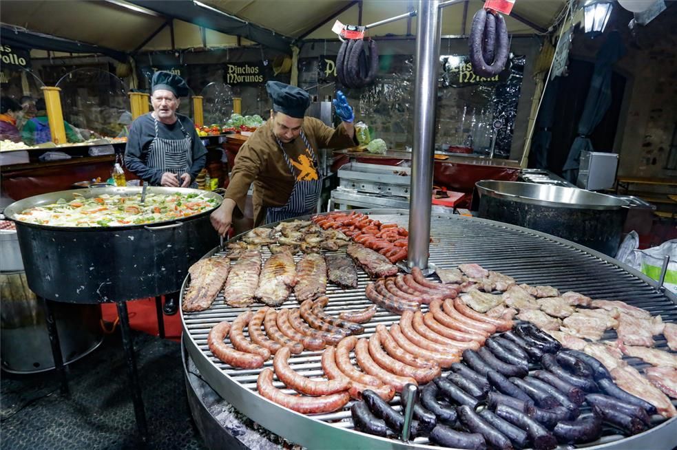 Las imágenes del arranque del Mercado Medieval de las Tres Culturas en Cáceres