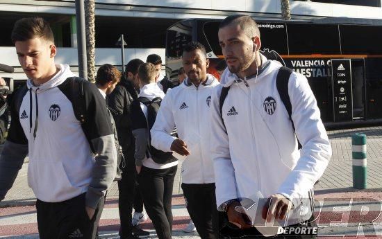 Viaje tenso del Valencia CF a Pamplona