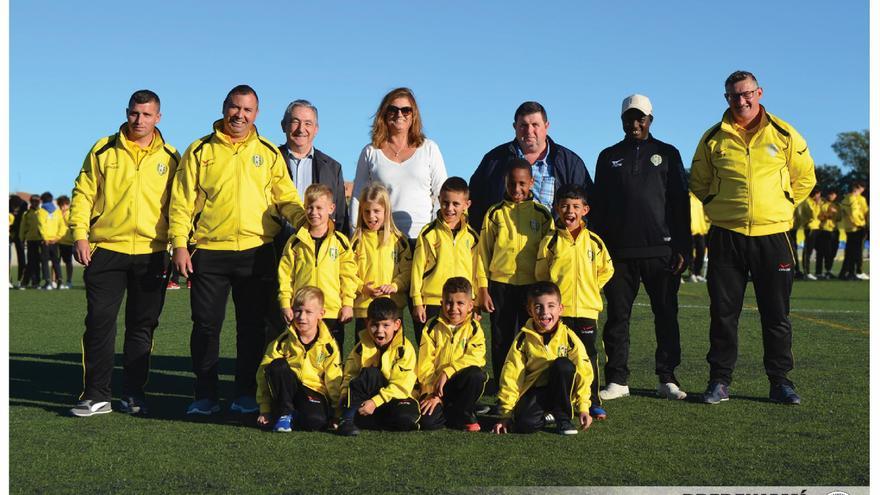 Els equips del Futbol Club Sant Pere Pescador 2023/24