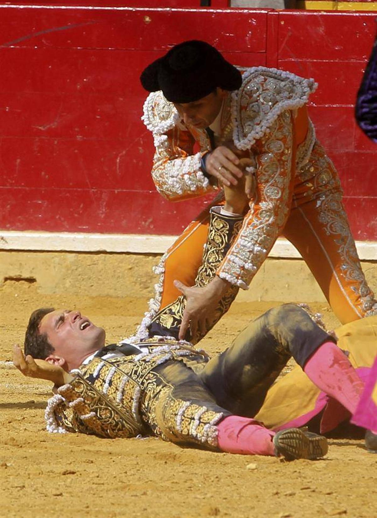 Fotogalería: Cogida a Joselillo en Zaragoza