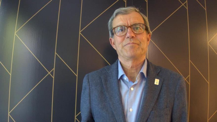 El catedrático Julián Chaves Palacios aborda el retorno imposible de los exiliados republicanos en 'Tiempo Negro'