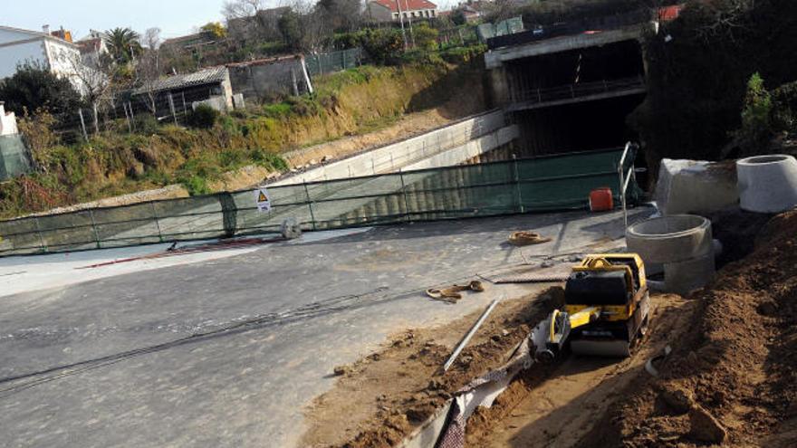 Loureiro Crespo y Médico Ballina seguirán cortadas por el AVE al menos hasta marzo